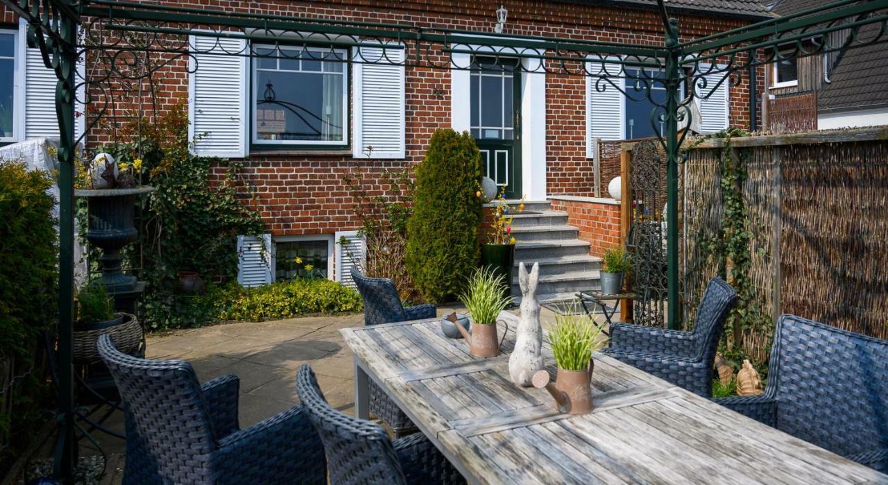 Altes Zollhaus Casa Meerblick Scharbeutz Luaran gambar
